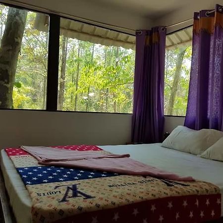 Ponmudi Valley Resorts Esterno foto