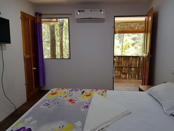 Ponmudi Valley Resorts Esterno foto